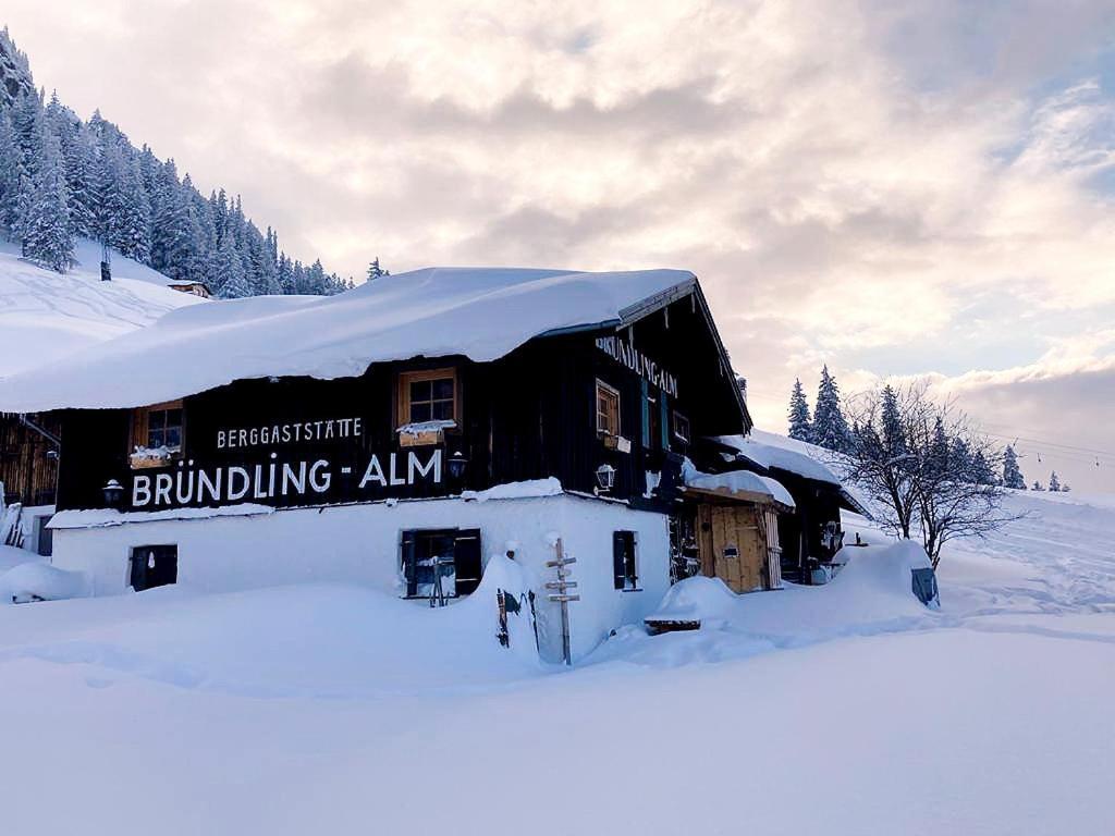 Bruendling-Alm Berggasthof Auf 1167M Auf Dem Hochfelln Hotel Bergen  Luaran gambar